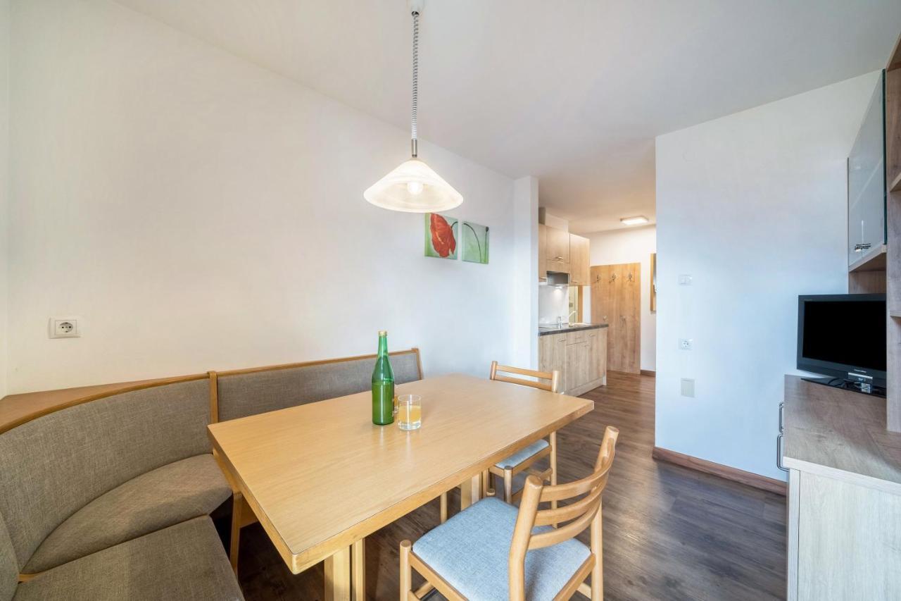 Kammerhof Apartment Birne ลานา ภายนอก รูปภาพ